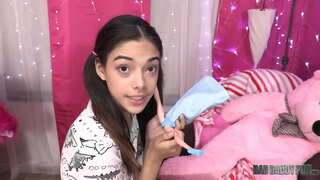 BadDaddyPOV-Sarışın Üvey Kızı Üvey Babasıyla Seks Yapıyor