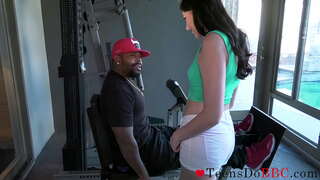 Teen pag-Umangkon Fucks Uyoan&amp;#039;s BBC