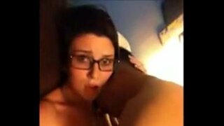 Gringa cavalga fazendo özçekimi