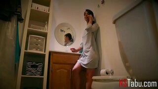 איר הענטשקע-לאָשן זאָגן מאָם וועגן דעם טאַטעשי